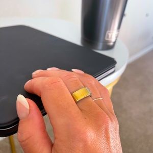 Gold Oura ring 3rd generation w/box